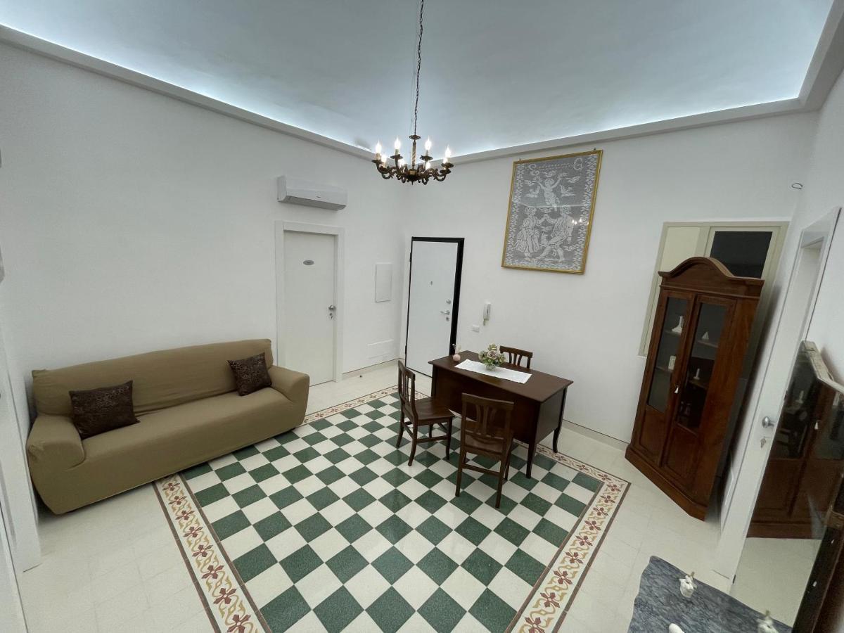מלון נוטו Casa Crispi מראה חיצוני תמונה