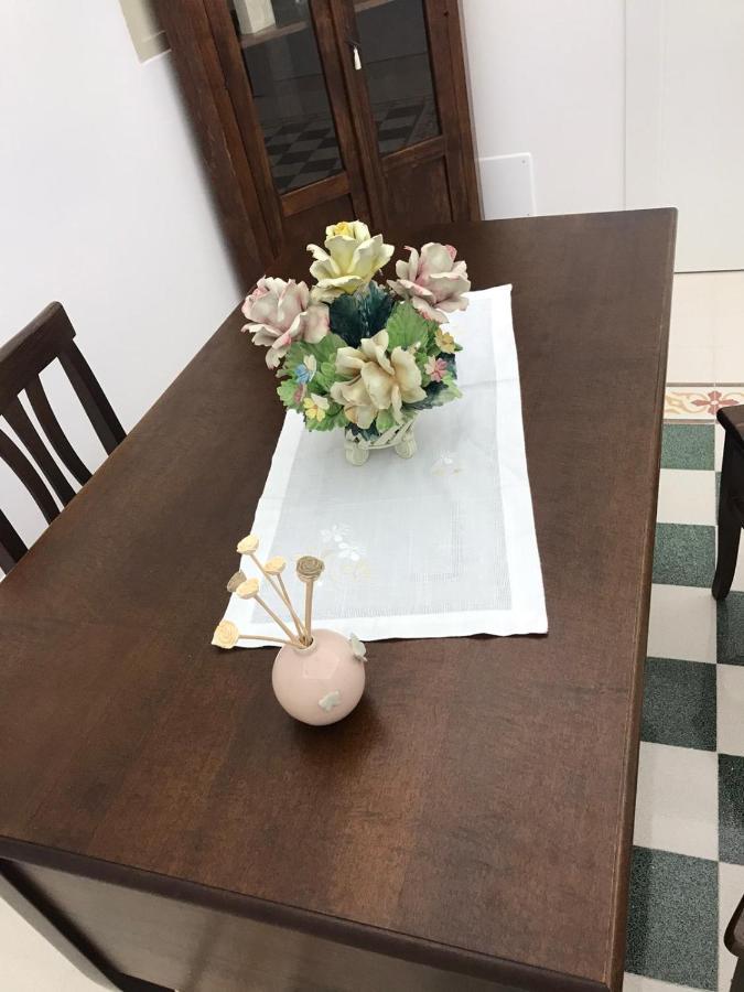 מלון נוטו Casa Crispi מראה חיצוני תמונה