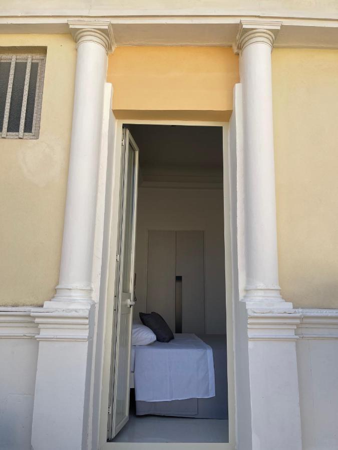 מלון נוטו Casa Crispi מראה חיצוני תמונה